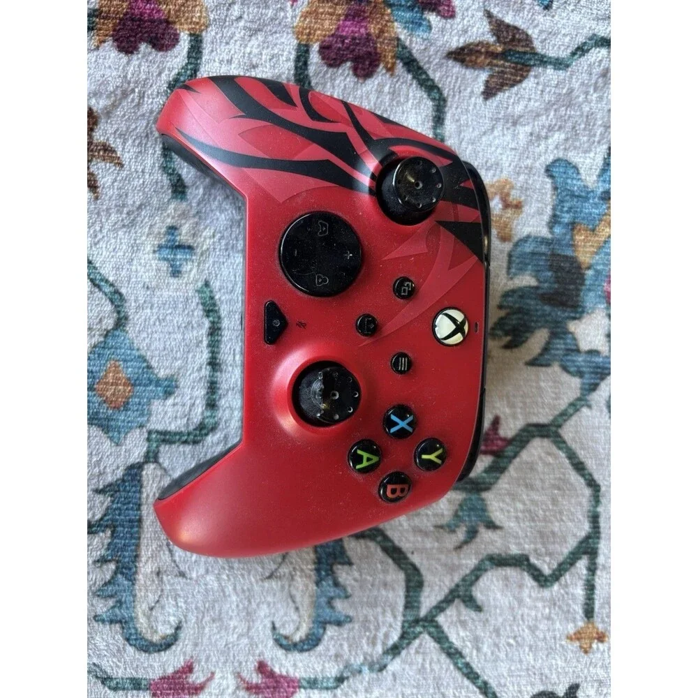 Xbox Controller Lot And Charging Stand- Untested